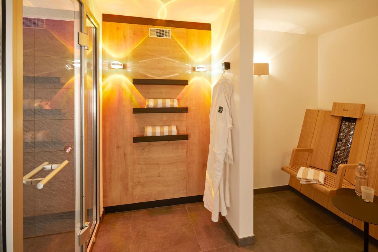 Erfurths Bergfried Ferien & Wellnesshotel 欣特察尔滕 外观 照片