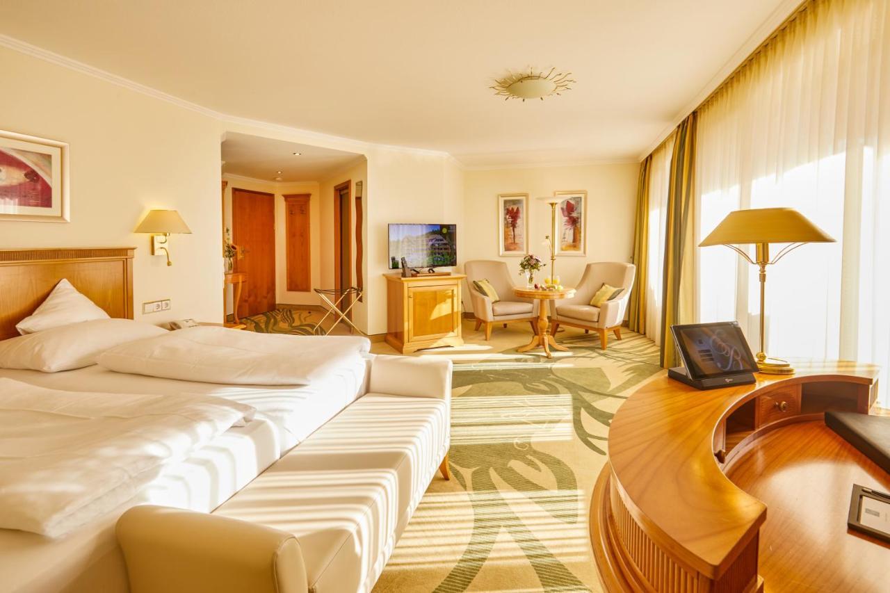 Erfurths Bergfried Ferien & Wellnesshotel 欣特察尔滕 外观 照片