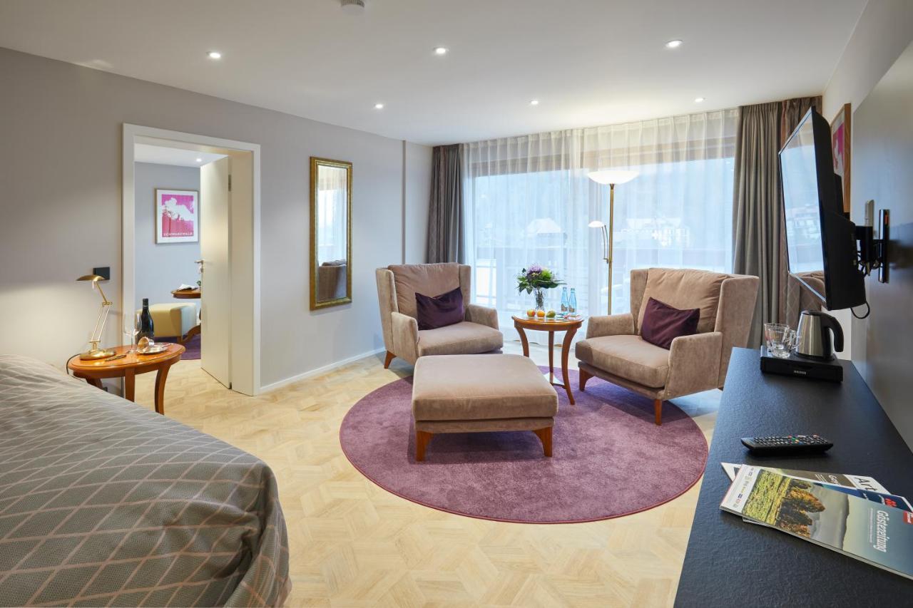 Erfurths Bergfried Ferien & Wellnesshotel 欣特察尔滕 外观 照片