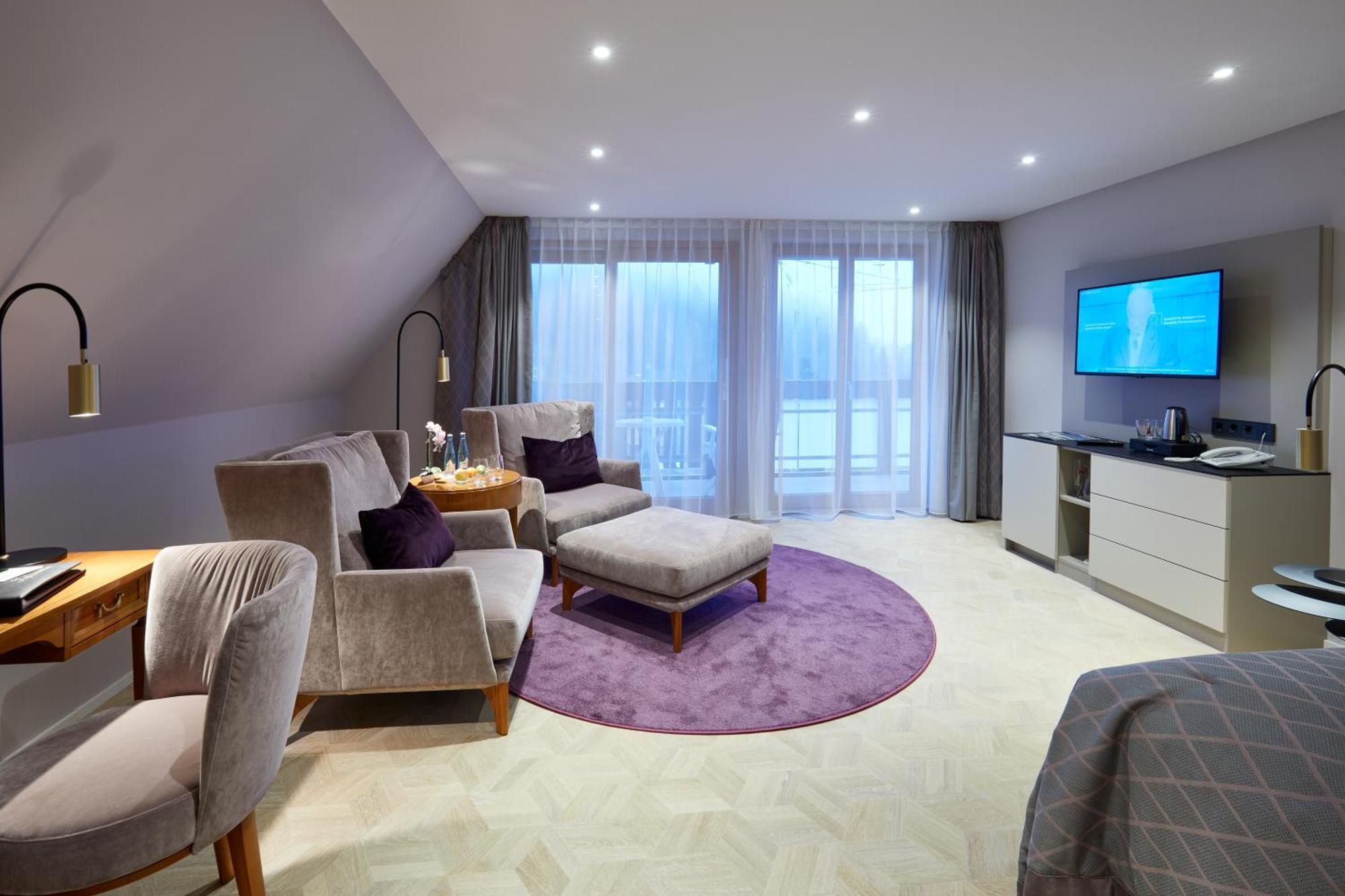 Erfurths Bergfried Ferien & Wellnesshotel 欣特察尔滕 外观 照片