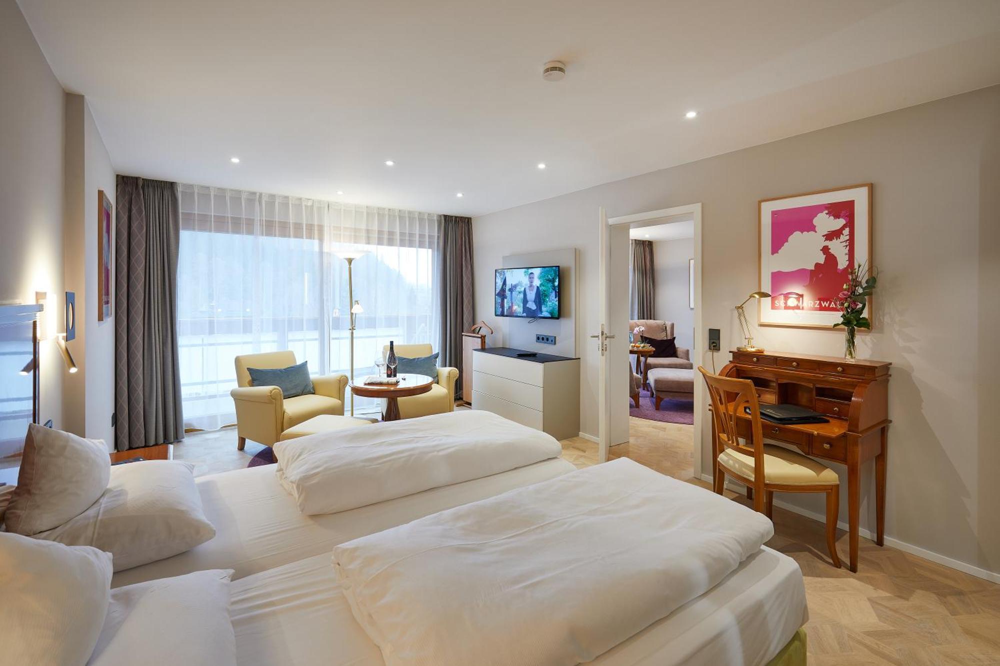 Erfurths Bergfried Ferien & Wellnesshotel 欣特察尔滕 外观 照片