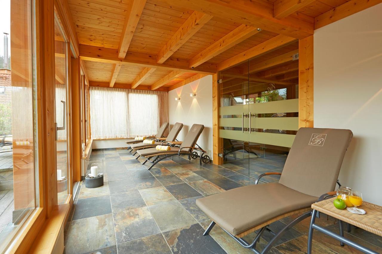 Erfurths Bergfried Ferien & Wellnesshotel 欣特察尔滕 外观 照片